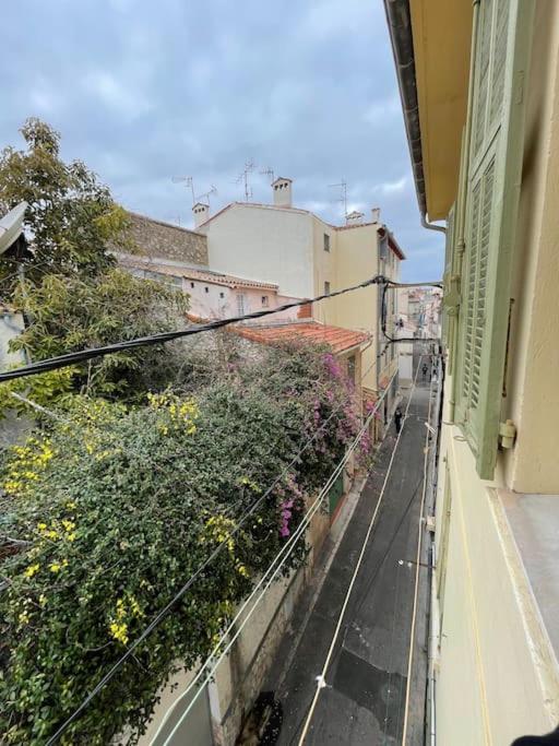 T2 Dans Le Vieil Antibes Apartment Bagian luar foto